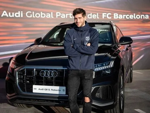 Vừa tề tựu trở lại, dàn sao Barca nhận món quà lớn