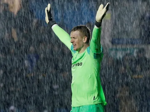 Everton hét giá cho mục tiêu thay thế De Gea của Man Utd