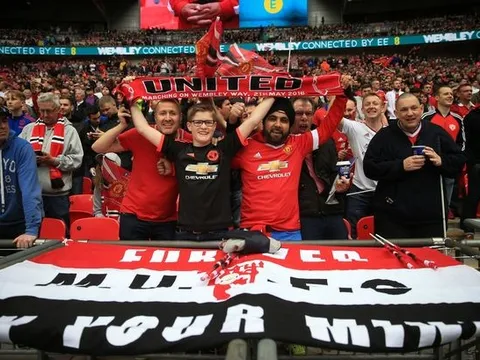 Fan Man Utd: "Chúng tôi không muốn ông ta dẫn dắt"