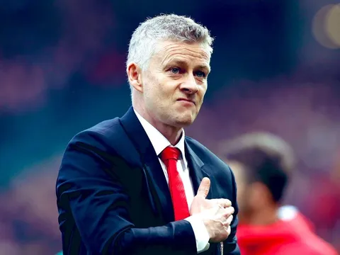 Fan Man Utd nói lời ruột gan về tương lai Solskjaer sau thất bại đắng lòng