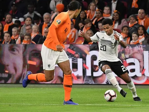 Van Dijk đã bị "qua mặt" 1 lần bởi người cũ Arsenal