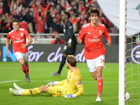 Man City nhảy vào cuộc đua giành sao trẻ với Chelsea