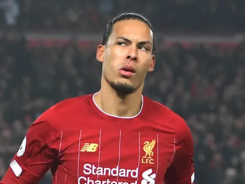 Ferdinand: "Van Dijk hay đấy, nhưng mà..."