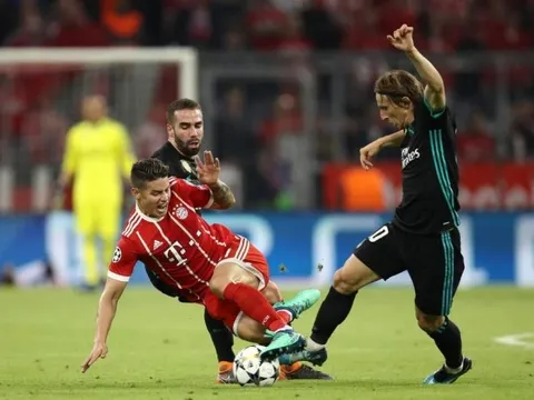 Gạt M.U sang 1 bên, "siêu tiền vệ" Real lên đường cập bến Napoli