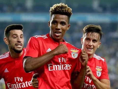 Đánh bại MU và Chelsea, ứng viên xuống hạng thâu tóm Fernandes