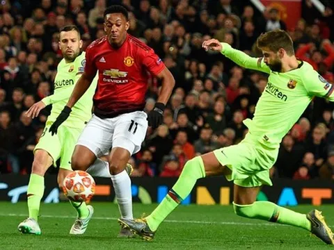 Gerard Pique, "lá chắn duran" trước khung thành Ter Stergen