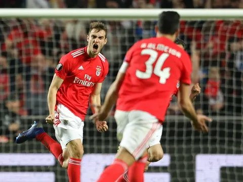 CĐV giục Liverpool chi 85 triệu bảng đưa về Van Dijk 2.0