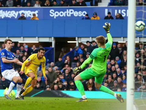 "Cậu ta không có não" - CĐV Chelsea nổi cơn thịnh nộ sau thất bại
