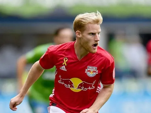 Nhớ nhung New York, sao trẻ Southampton có thêm cơ hội cập bến Xứ Cờ hoa