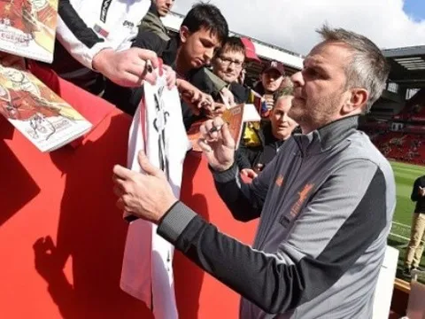 Huyền thoại Liverpool tin chắc Bayern đi tiếp tại Champions League