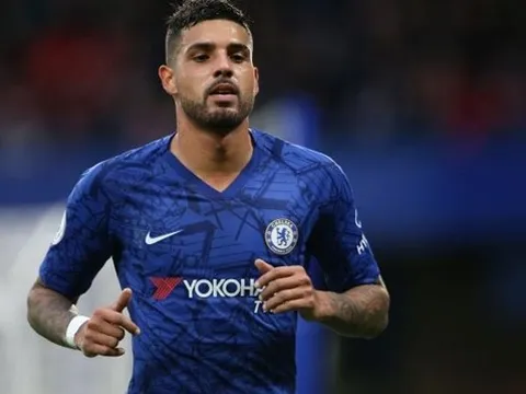 Gia cố cánh trái, Juventus hỏi mua sao Chelsea