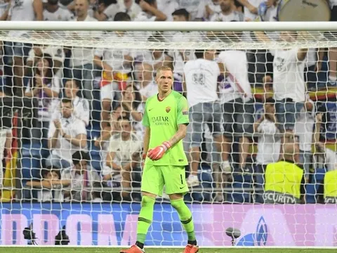 Góc AS Roma: Xin đừng trút hết giận dữ lên Robin Olsen