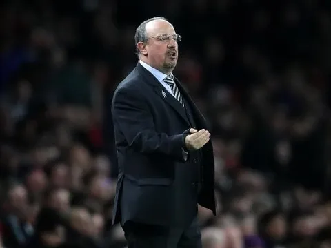 Góc Chelsea: Vì sao phải là Benitez?