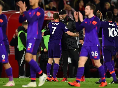 Góc Liverpool: Vua Ai Cập thức tỉnh đánh đổ niềm tự hào của Man Utd