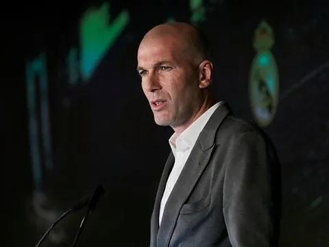 Góc Real Madrid: "Cú lừa" đỉnh cao của Perez và nỗi lo cho Man Utd