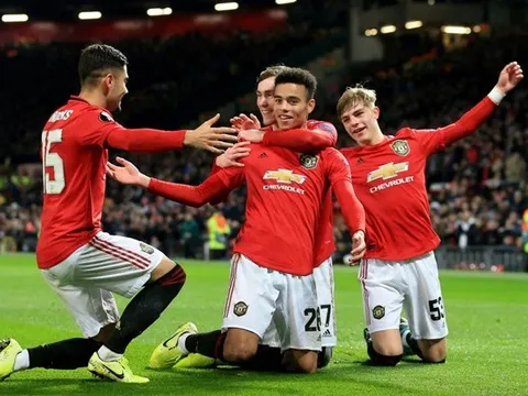 Greenwood và 'số 10 xịn' ra sân, Man Utd sẵn sàng 'thổi bay' Wolves?