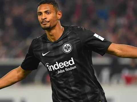 Haller, "kẻ thay thế" Lukaku mà Man Utd quan tâm xuất sắc thế nào?