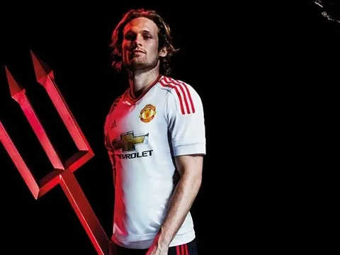 "Hiệp sĩ mù" Blind đã chứng minh Man Utd rất sai lầm?