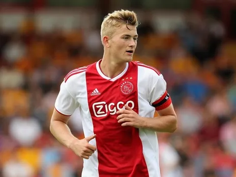 HLV Ajax chốt tương lai của sao trẻ Hà Lan theo hướng bất ngờ