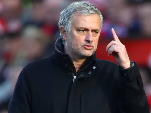 HLV Jose Mourinho đưa ra nhận định về trận chung kết UEFA Europa League
