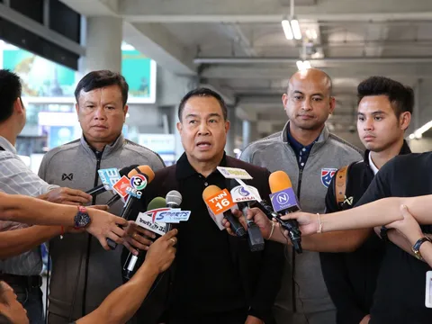 HLV U23 Gama quyết từ chức: Bóng đá Thái Lan rớt giá thảm hại