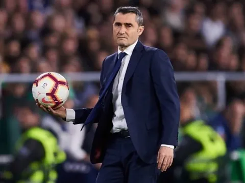 HLV Valverde cảnh báo Barca, viễn cảnh thảm hại đang gần kề!