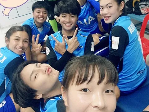 Nữ tuyển thủ Việt Nam giúp đội bóng Thái Lan vào chung kết