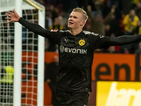 "Họng pháo" Dortmund bùng nổ, NHM châm biếm: "Hẳn Man Utd đang khóc đây"