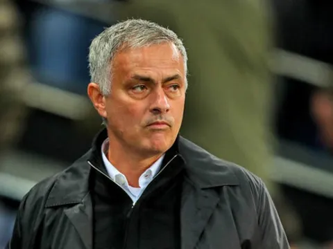"Ibra, Pogba hỏi vì sao tôi không bao giờ được Mourinho trao cơ hội"