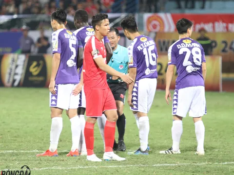 Tân binh Viettel chào đón sự trở lại của "trung vệ thép" tại vòng 8 V-League