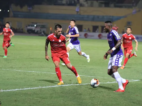 Vượt qua TPHCM, Hà Nội FC giành ngôi đầu bảng của chính đối thủ