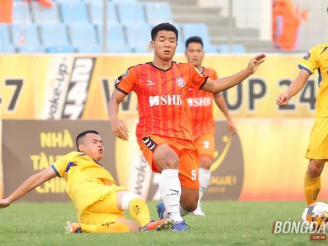 Đức Chinh chấn thương, SHB Đà Nẵng tan nát hàng công