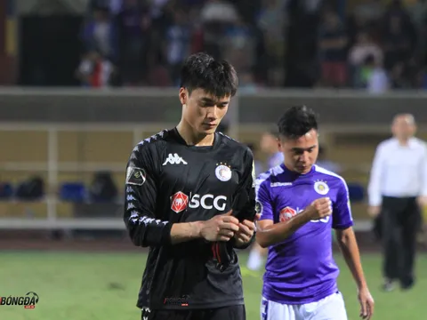 Thủ môn Bùi Tiến Dũng nói gì khi lần đầu tiên được bắt chính cho Hà Nội FC
