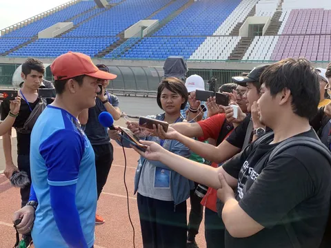 Trước trận bán kết, HLV Quốc Tuấn chỉ ra cái tên nguy hiểm nhất bên phía U22 Indonesia