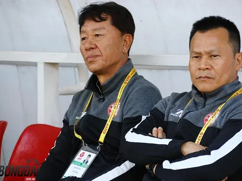 HLV Chung Hae-soung chia sẻ khoảnh khắc giúp HAGL trở về mặt đất