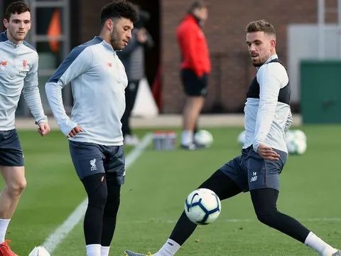 Luôn biết thời điểm hợp lý, dàn sao Liverpool trở lại tinh thần nghiêm túc