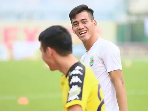 B.Bình Dương nhận tin vui giữa cơn binh biến lực lượng