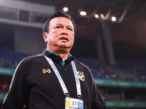 CHÍNH THỨC: HLV Thái Lan từ chức sau thất bại tại King's Cup 2019