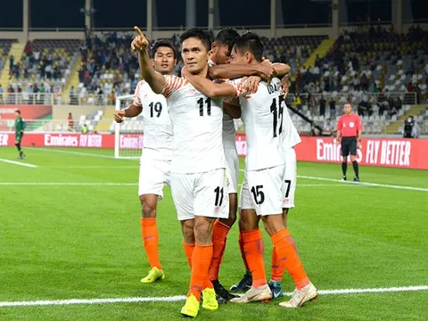 Sếp lớn LĐBĐ Ấn Độ gửi thông điệp đến Thái Lan sau lời mời dự King's Cup 2019