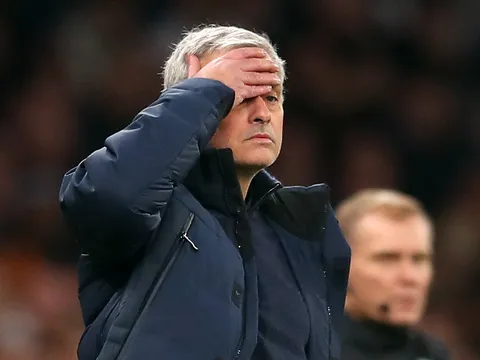 Bị gọi là "Mourinho càu nhàu", Người đặc biệt lên tiếng phản pháo