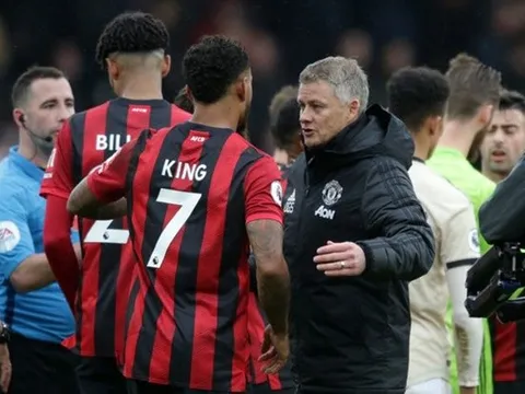 'Bít cửa' tới Man Utd, đồng hương Solskjaer suy sụp gây choáng