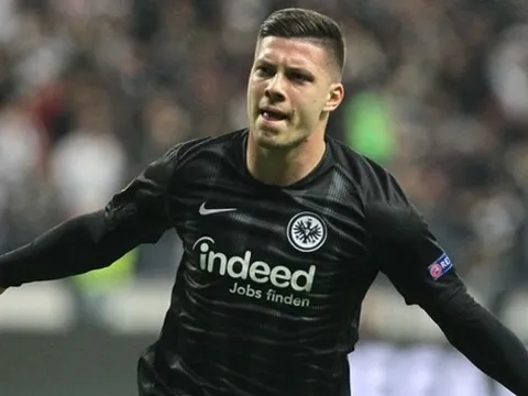 'Jovic tốt hơn Luis Suarez và Karim Benzema'