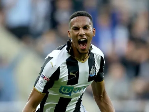 Tottenham muốn có người cũ của Arsenal