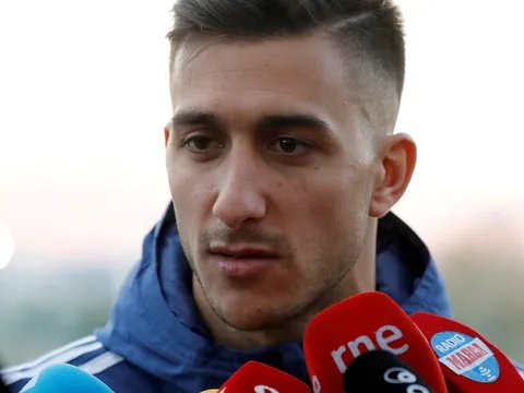 'Anh ấy là thủ môn mạnh mẽ nhất Serie A'