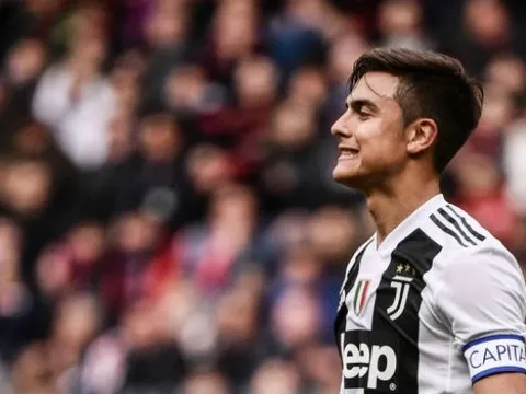 Juventus bại trận, Dybala bàng hoàng nhìn xa xăm tìm Ronaldo