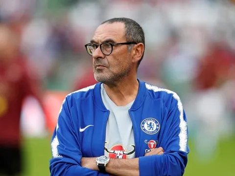 Juventus gặp khó: Chelsea muốn HLV Sarri đền tiền phá vỡ hợp đồng