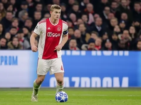 Juve vẫn chưa từ bỏ ngôi sao trẻ của Ajax