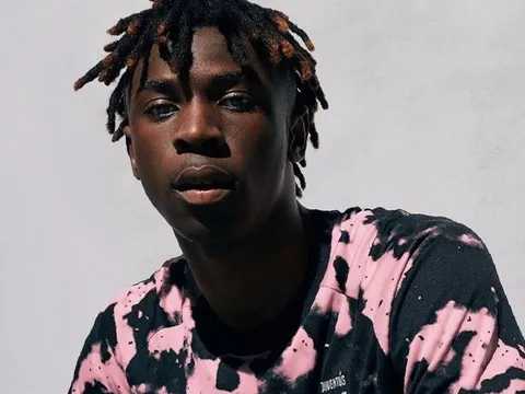 Juventus tiếp tục ra mắt một trang phục "thảm họa" khác