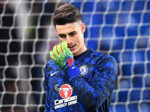Kệ Kepa ngẩn ngơ, HLV Chelsea chúc mừng 'kẻ đóng thế' nhiệt liệt