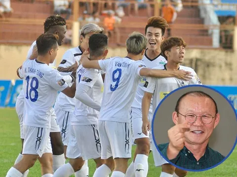 Khai màn V-League rực rỡ, HAGL nợ HLV Park Hang-seo lời cảm ơn